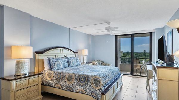 Master Bedroom
One King Bed
43" Smart TV
