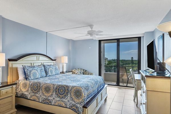 Master Bedroom
One King Bed
43" Smart TV