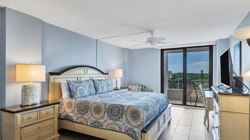 Master Bedroom
One King Bed
43" Smart TV