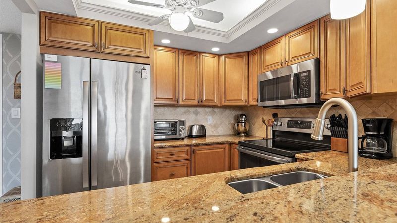 Kitchen (Angle 3)
