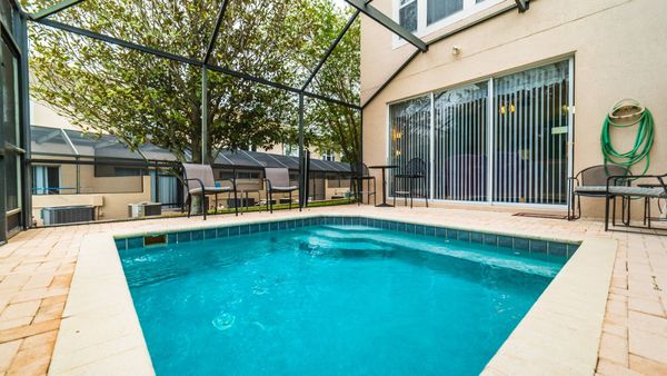 Deck/Pool