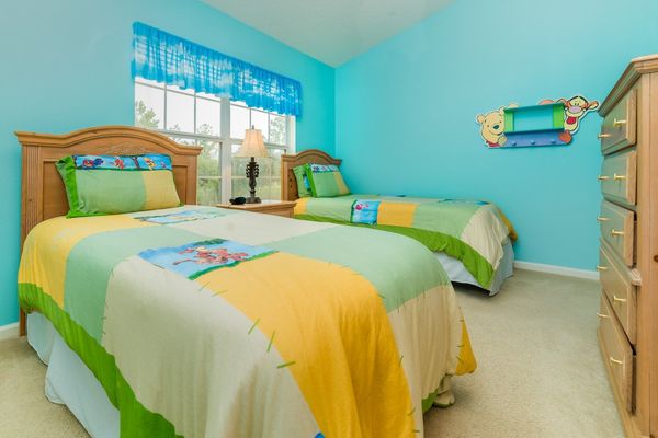 Two Twins Suite Bedroom 2 Upstairs