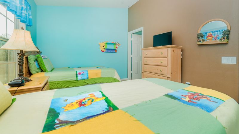 Two Twins Suite Bedroom 2 (Angle)
43" Smart TV - TV has been updated