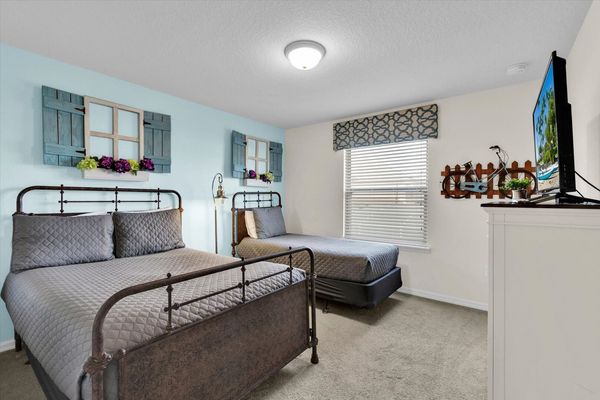 Twin/Double Bedroom 4 Upstairs