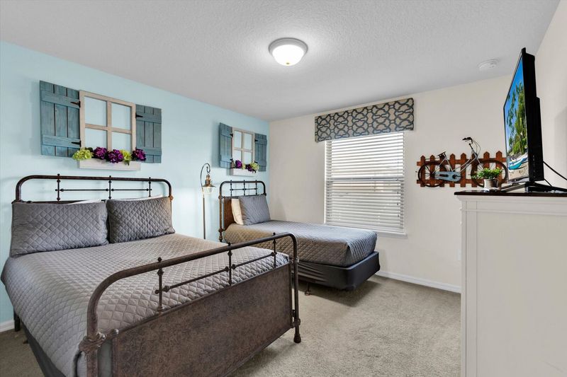 Twin/Double Bedroom 4 Upstairs