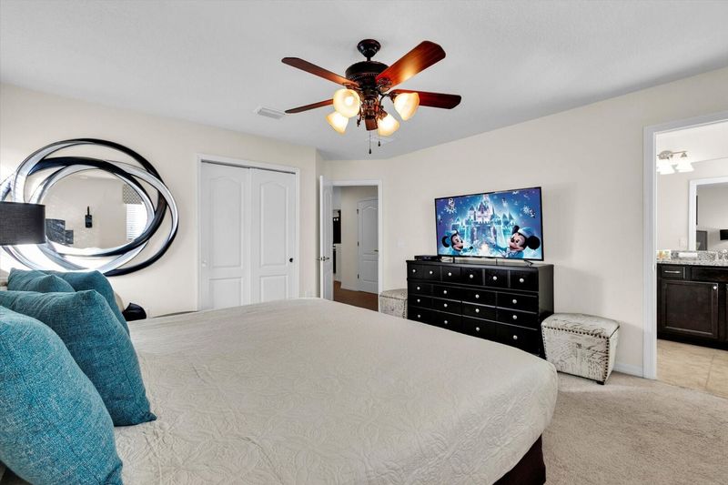 King Suite Bedroom 2
55" Roku TV