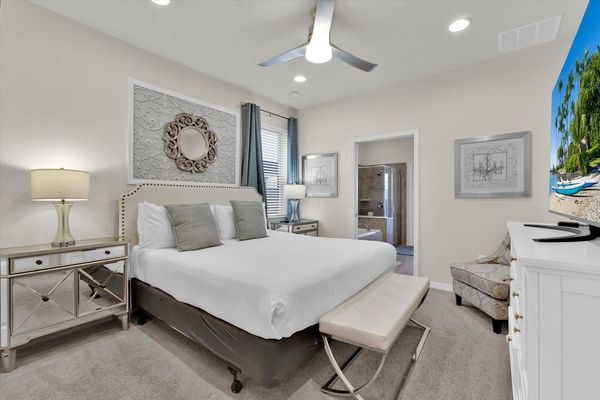 Master King Bedroom 1 Downstairs
Attached Bathroom