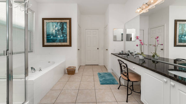 Master King Bathroom 1
Downstairs
 (Tub & Shower)