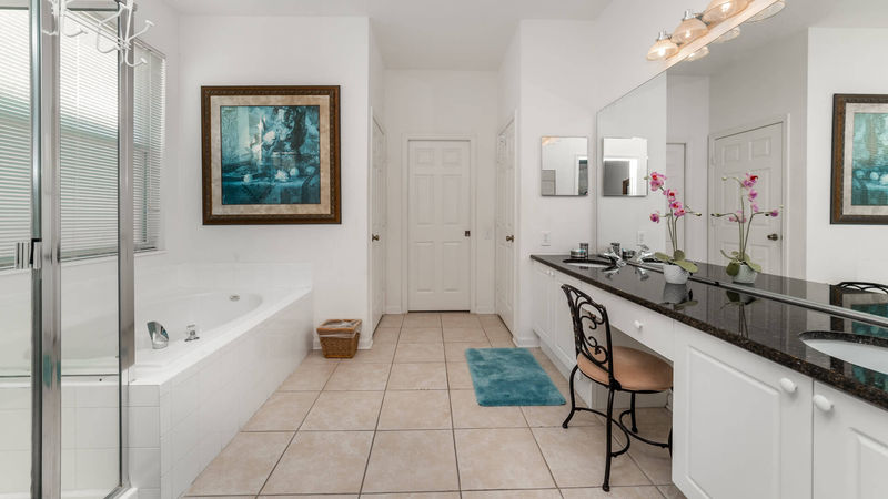 Master King Bathroom 1
Downstairs
 (Tub & Shower)