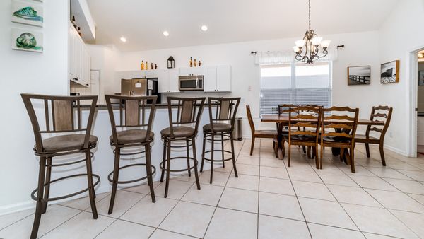 Kitchen/Dining