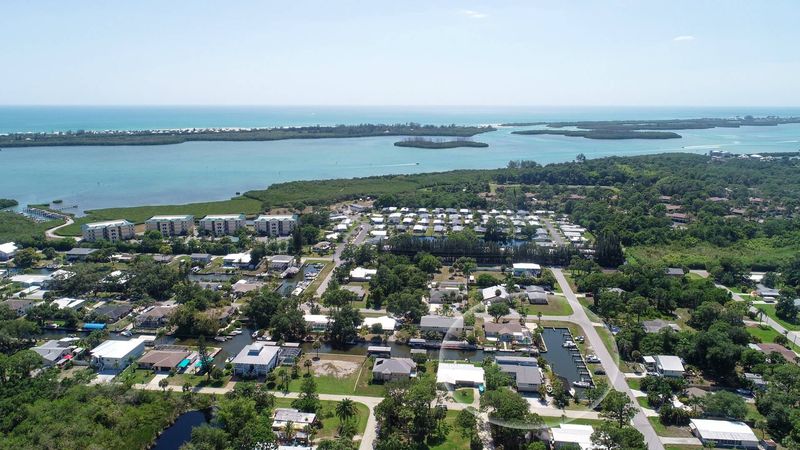 Aerial house location to Lemon Bay
