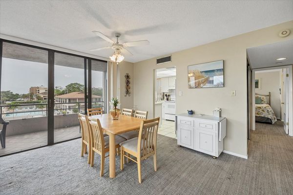 Dining table seats 6