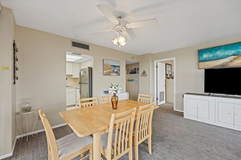 Dining table seats 6