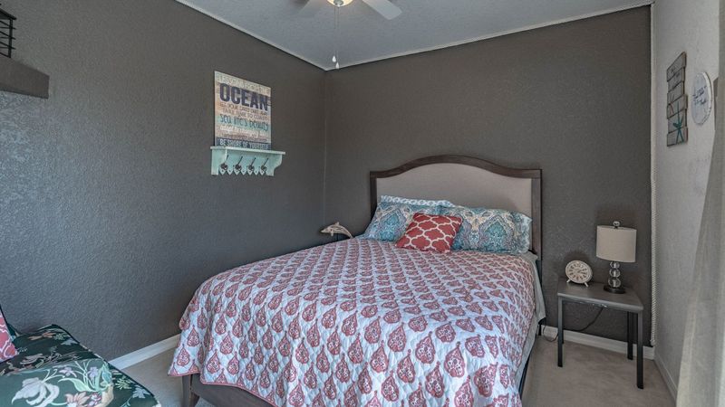 Second Bedroom with queen bed