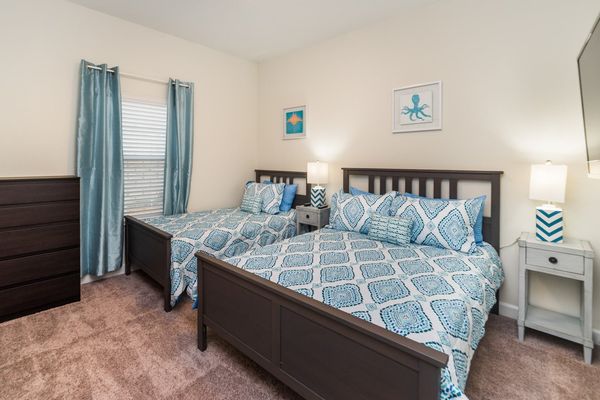 Twin/Double Bedroom 5 Downstairs