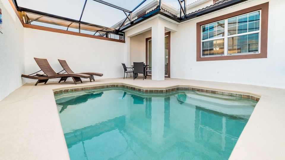 Private Pool