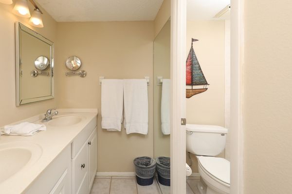 Bathroom #1
Walk-in Shower