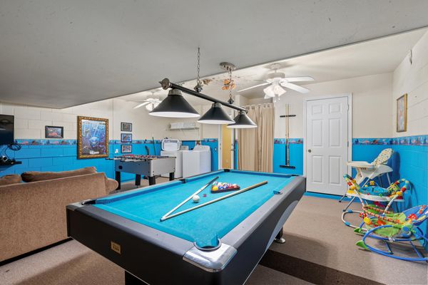 Game Room (Angle) Pool Table