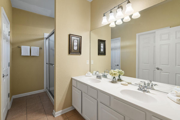 Master King Bathroom 2 Shower