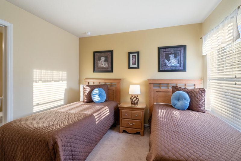 Two Twins Suite Bedroom 4 Upstairs Attached Bathroom