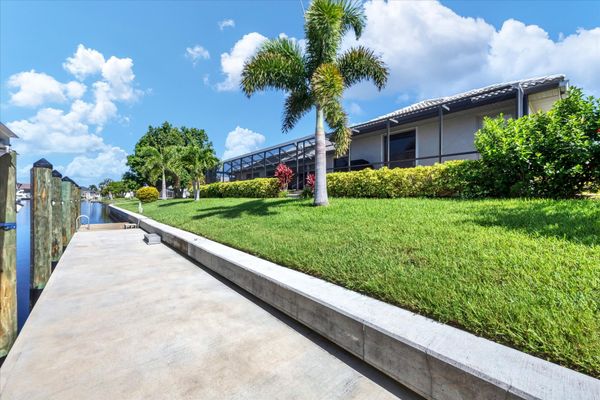 (Boat lift not available)