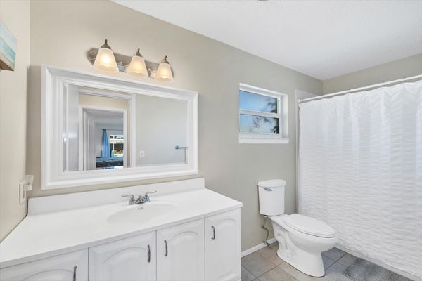 Bathroom 1 with shower/tub combo