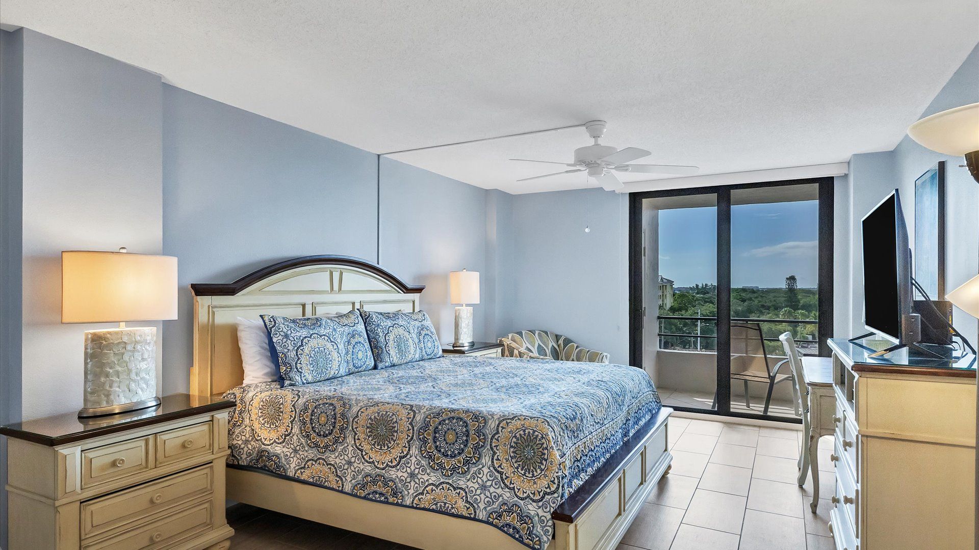 Master Bedroom
One King Bed
43" Smart TV