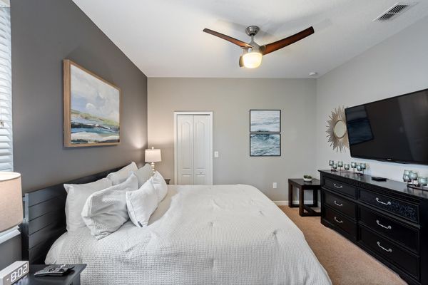 Master King Bedroom 2 60" TV