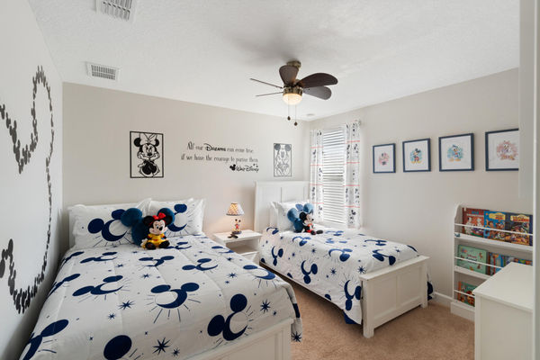 Twin/Double  Bedroom 3 Upstairs Mickey