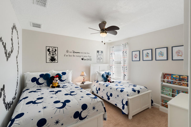 Twin/Double  Bedroom 3 Upstairs Mickey