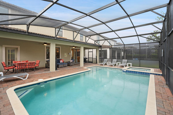 Patio / Pool