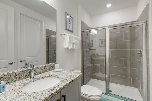 Ensuite bathroom
