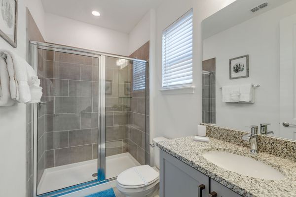 Ensuite bathroom