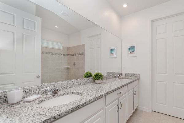 Master King Bathroom 1
Downstairs-Shower
