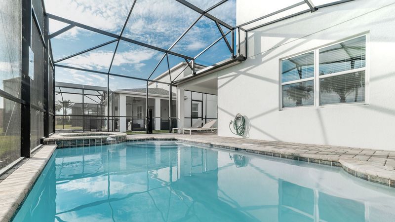 Pool Deck (Angle)