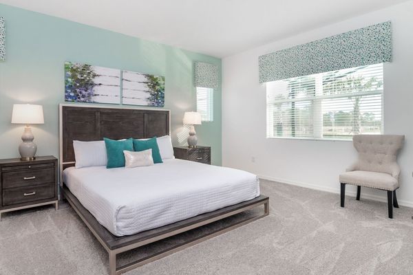 Master King Bedroom 1
Downstairs
Attached Bathroom