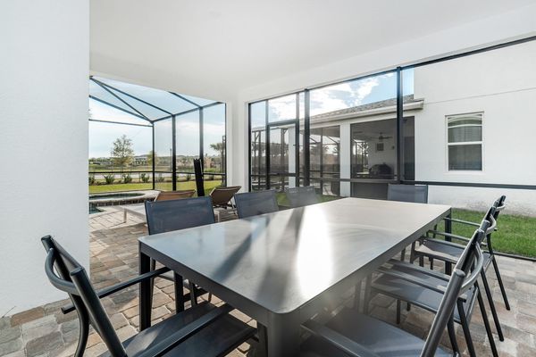 Patio Dining
Pool Faces South