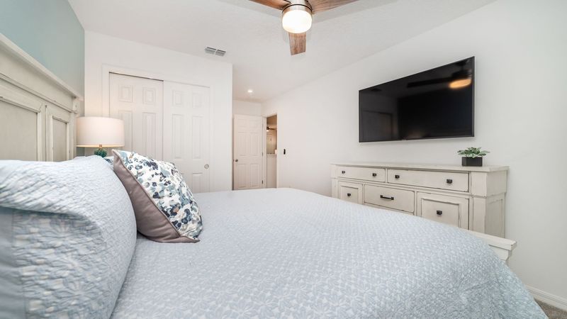 King Suite Bedroom 3 (Angle)
55" Smart TV
