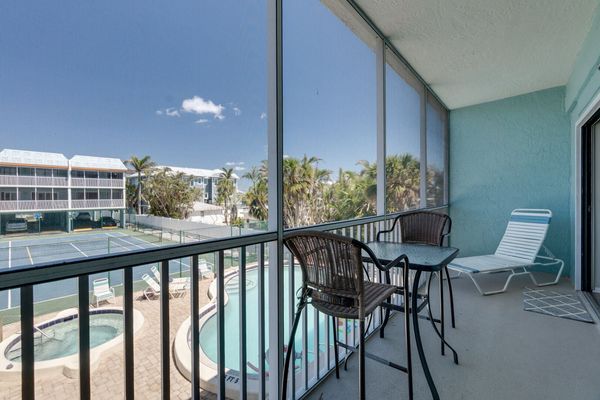 Rear Balcony