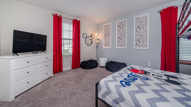 Twin/Double Bunk Bedroom 4 (Angle)
40" Smart TV