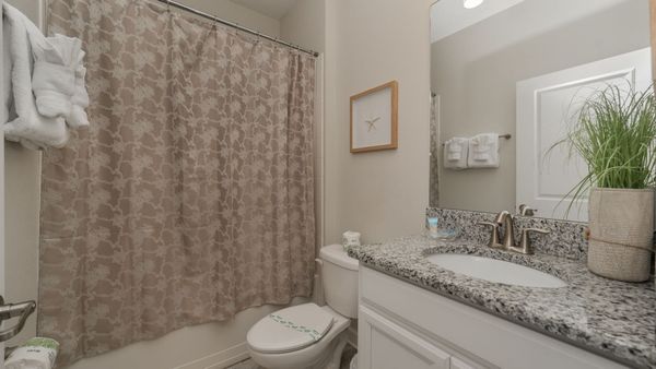 Hall Bathroom 3 Downstairs
Tub/Shower Combo