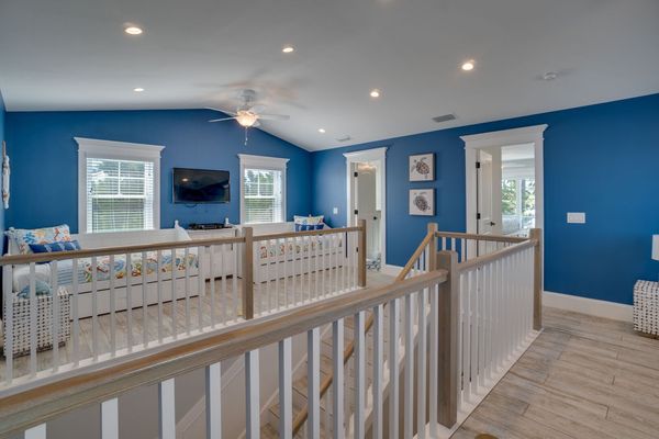 Upstairs Kids Area - 4 Twin Beds