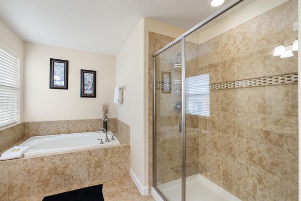 Master King Bathroom 1 Tub and Shower