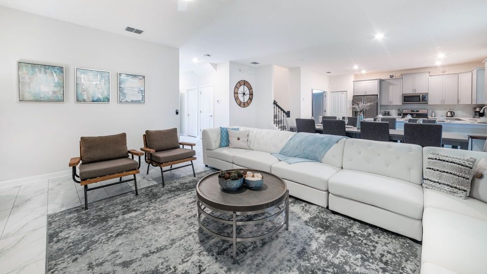 Living Room (Angle)