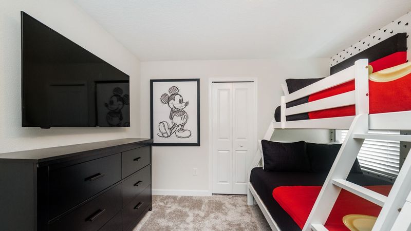 Twin/Full Bunk Bedroom 4 (Angle)
58" Smart Roku TV