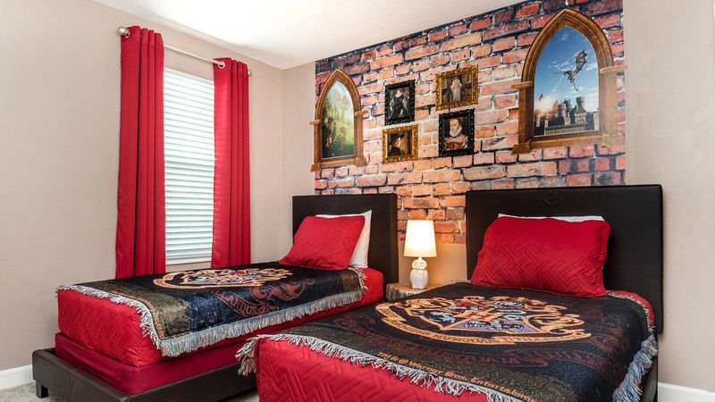 Twin/Twin Bedroom  Upstairs
Harry Potter