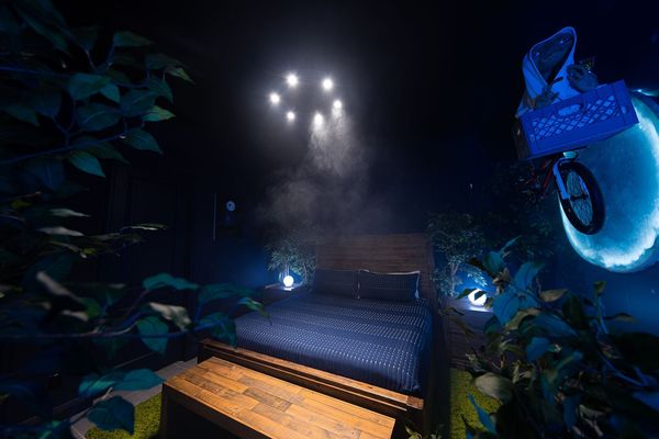 You'll want to phone home about how amazing this bedroom is! Featuring a king-size bed, this bedroom also comes with a 55 inch 4k SMART TV and has an en-suite bathroom.