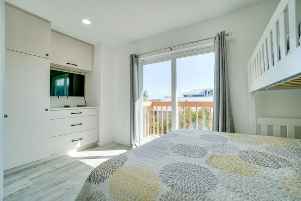 Bedroom 2 - Twin Over Queen Bed