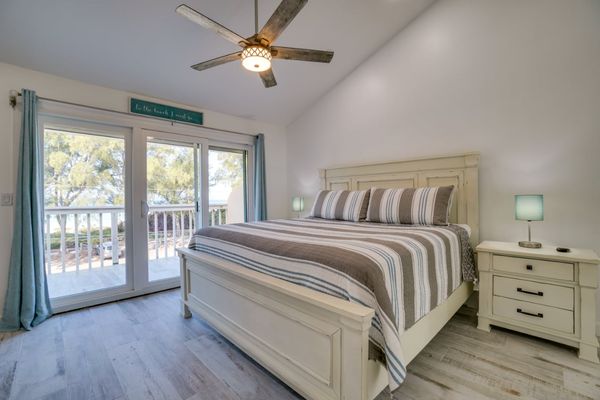 Primary Bedroom - King Bed