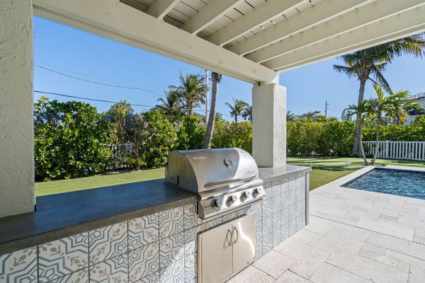 Outdoor Grill